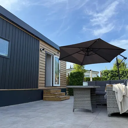 Tetchalet Met Wellness Tuin Dağ evi