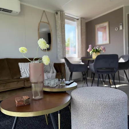 Tetchalet Met Wellness Tuin *