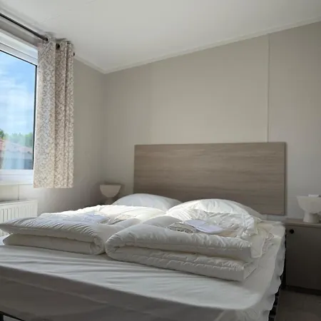 Chalet Tetchalet Met Wellness Tuin